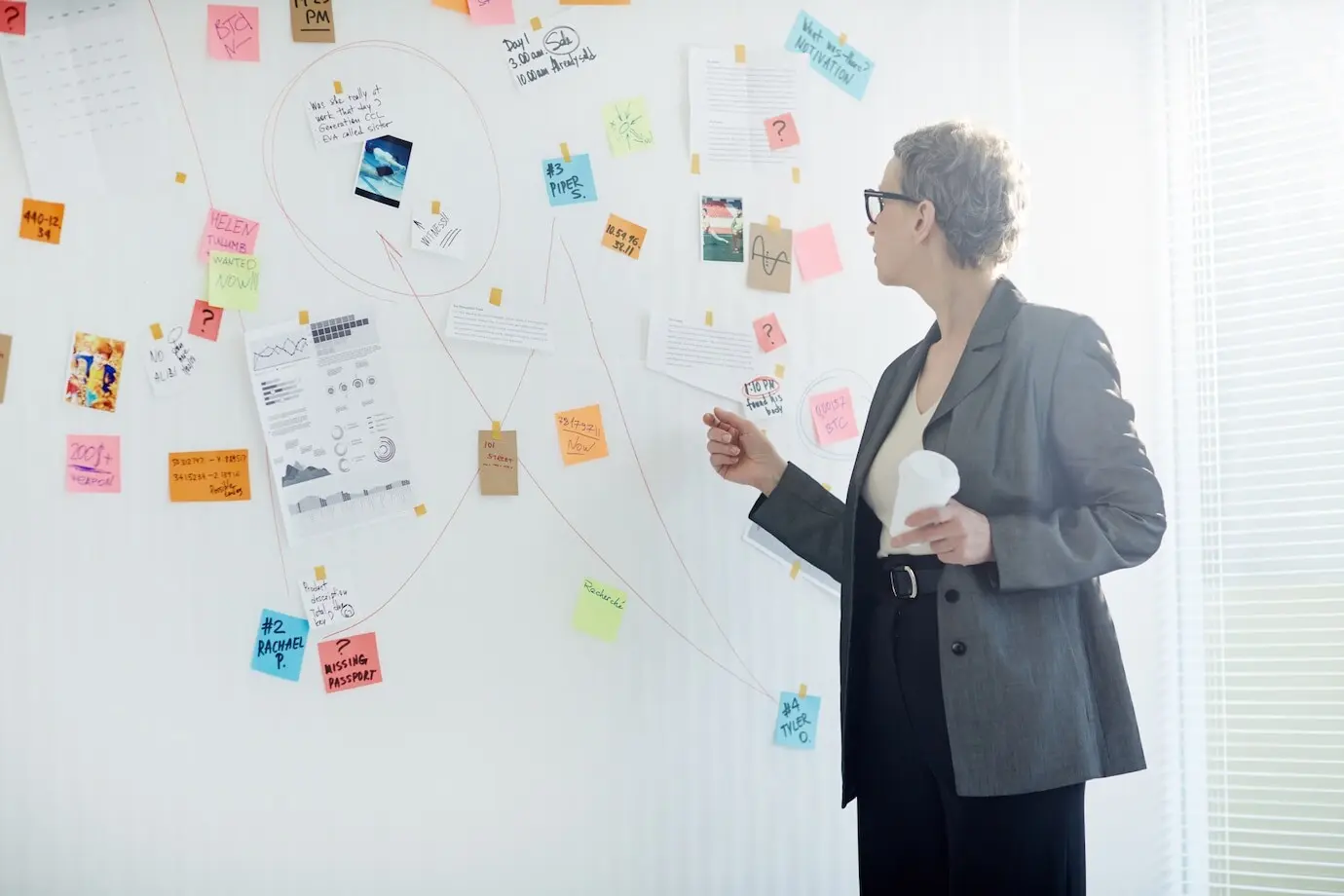 Пожалуйста, предоставьте исходное описание на русском, которое нужно перефразировать.